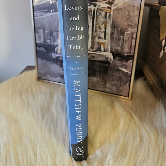 Matthew Perry - Friends, Lovers, and the Big Terrible Thing Book NEW - Picture 9 of 12